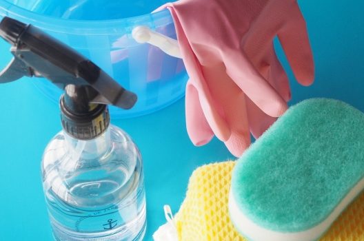 風呂換気扇の交換は自分でできる?交換タイミング、種類や費用も解説